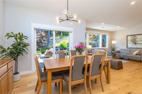 3845 Glen Oaks Dr, Nanaimo, BC 