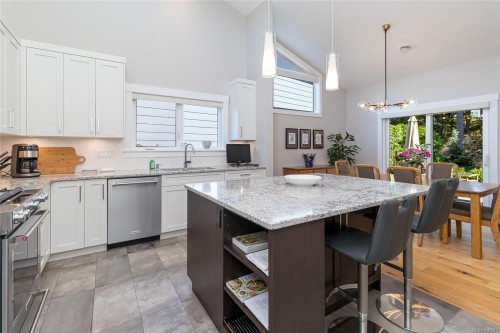 3845 Glen Oaks Dr, Nanaimo, BC 