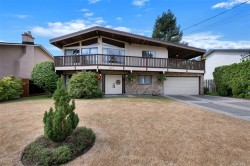 1821 Penshurst Rd Saanich, BC V8N 2N8