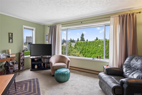 356 Rees Rd, Courtenay, BC 