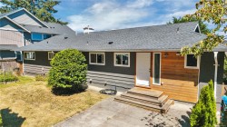 5620 Hammond Bay Rd Nanaimo, BC V9T 5N2