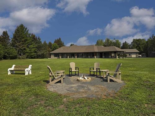 2422 Broadway Ave, Thunder Bay, ON - Outdoor