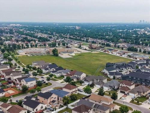 220 Thorn Dr, Winnipeg, MB - Outdoor With View
