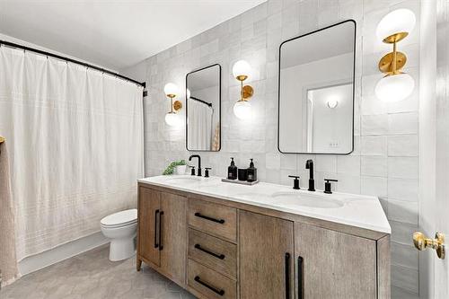 30 Wingate Crt, Winnipeg, MB - Indoor Photo Showing Bathroom