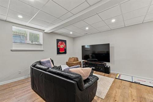 30 Wingate Crt, Winnipeg, MB - Indoor