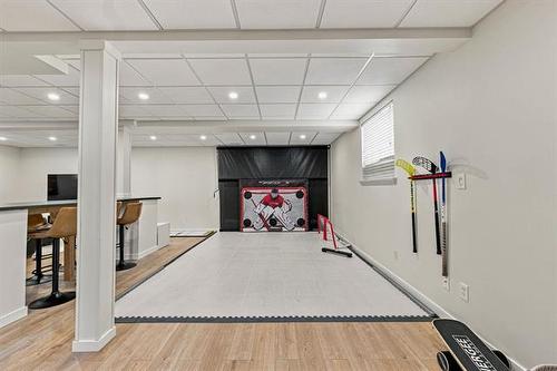 30 Wingate Crt, Winnipeg, MB - Indoor