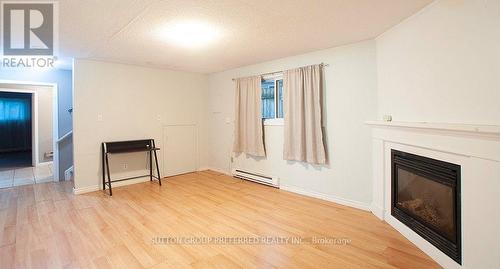 54 GUNN (UNIT B) STREET , London North (North N), Ontario N6G 1C7 3