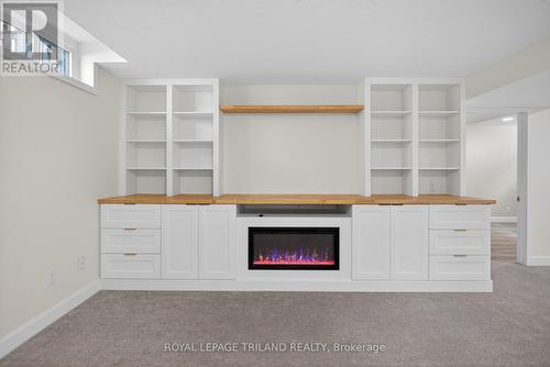 48 Cottonwood Drive, St. Thomas, ON - Indoor Photo Showing Other Room