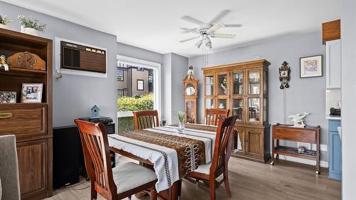 107-3815 Brown Road, West Kelowna, BC - Indoor Photo Showing Dining Room
