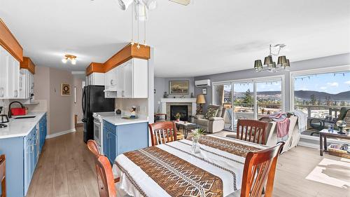 107-3815 Brown Road, West Kelowna, BC - Indoor Photo Showing Dining Room