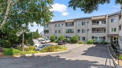 107-3815 Brown Road, West Kelowna, BC - Outdoor With Facade