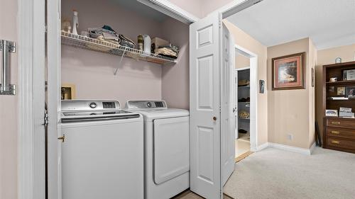107-3815 Brown Road, West Kelowna, BC - Indoor Photo Showing Laundry Room