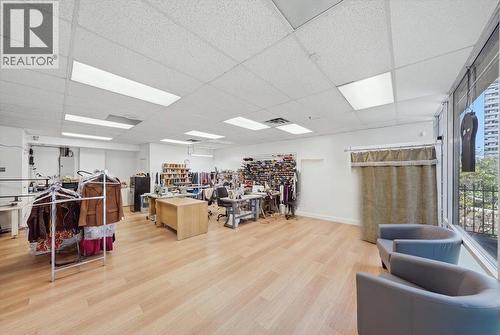 1338 Alberni Street, Vancouver, BC 