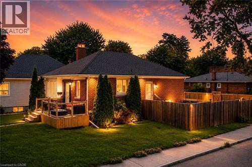 47 Brucedale Avenue E, Hamilton, ON - Outdoor