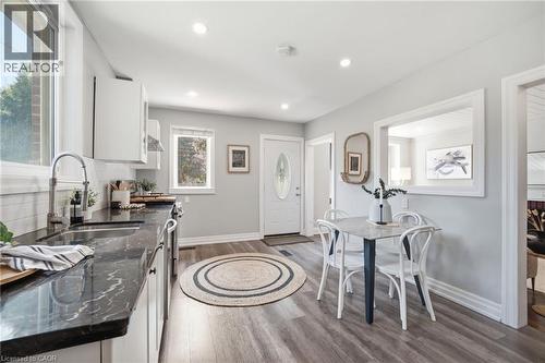 47 Brucedale Avenue E, Hamilton, ON - Indoor