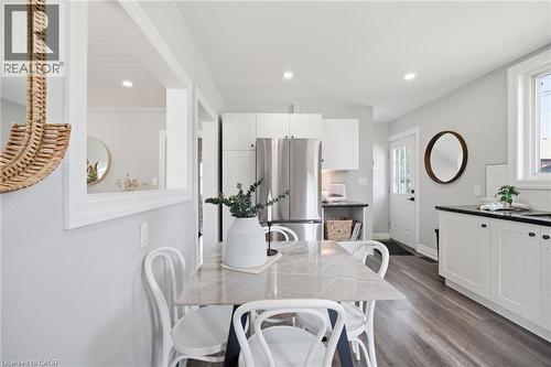 47 Brucedale Avenue E, Hamilton, ON - Indoor