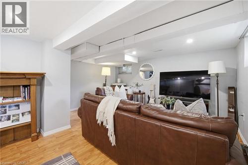 47 Brucedale Avenue E, Hamilton, ON - Indoor