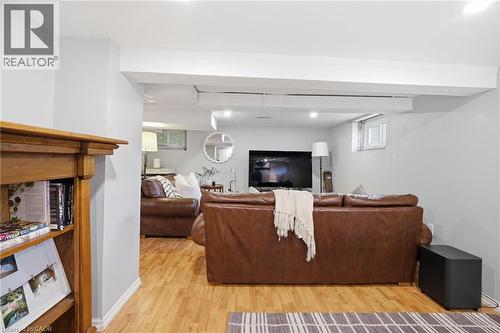 47 Brucedale Avenue E, Hamilton, ON - Indoor