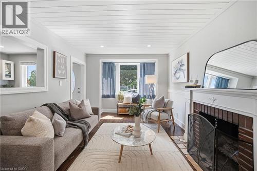 47 Brucedale Avenue E, Hamilton, ON - Indoor Photo Showing Living Room With Fireplace