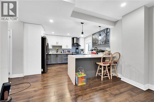 199 Bay Street N, Hamilton, ON - Indoor Photo Showing Kitchen