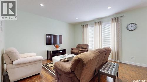 2632 Makowsky Crescent, Regina, SK - Indoor Photo Showing Living Room
