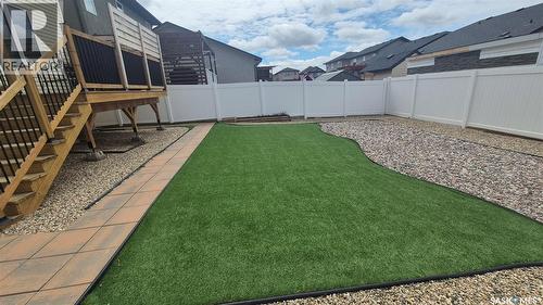 2632 Makowsky Crescent, Regina, SK - Outdoor