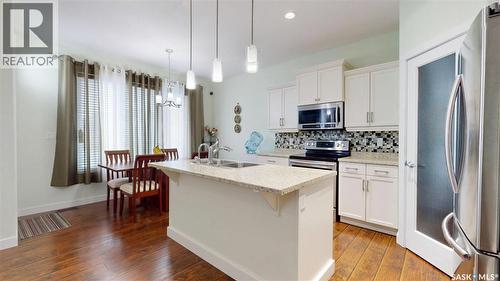 2632 Makowsky Crescent, Regina, SK - Indoor Photo Showing Kitchen With Stainless Steel Kitchen With Double Sink With Upgraded Kitchen
