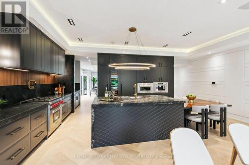 12 Otter Crescent, Toronto, ON - Indoor Photo Showing Kitchen
