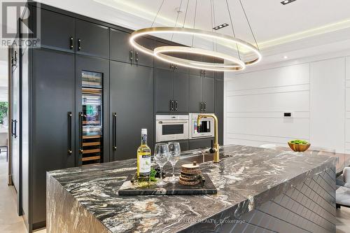 12 Otter Crescent, Toronto, ON - Indoor Photo Showing Kitchen