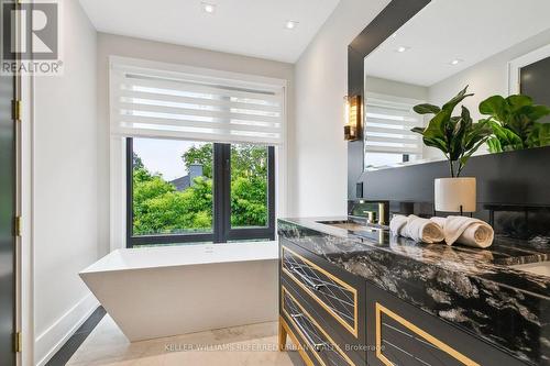 12 Otter Crescent, Toronto, ON - Indoor