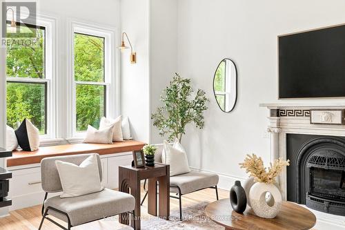 7 Waterloo Avenue, Guelph (Downtown), ON - Indoor With Fireplace