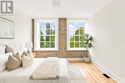 7 Waterloo Avenue, Guelph (Downtown), ON - Indoor Photo Showing Other Room