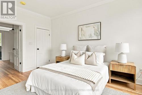 7 Waterloo Avenue, Guelph (Downtown), ON - Indoor Photo Showing Bedroom