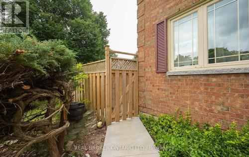 20 CAMPKIN STREET , Brampton, Ontario L6Y 3G9 3