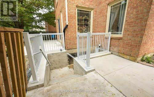 20 CAMPKIN STREET , Brampton, Ontario L6Y 3G9 5