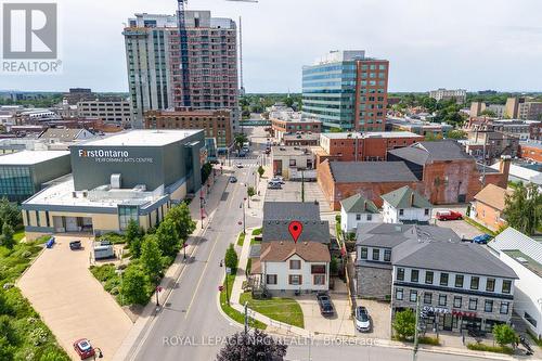 44 CARLISLE STREET  St. Catharines, ON L2R 4H4
