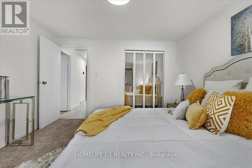 19 Milton Avenue W, Cambridge, ON - Indoor Photo Showing Bedroom