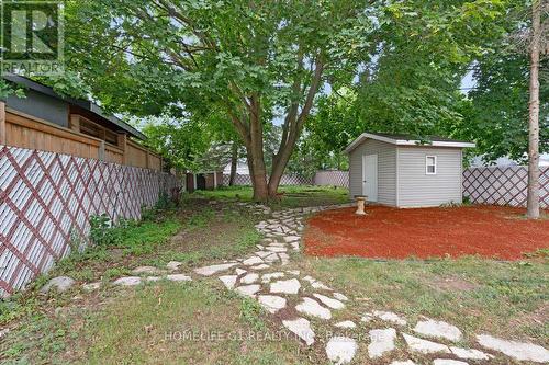 19 Milton Avenue W, Cambridge, ON - Outdoor