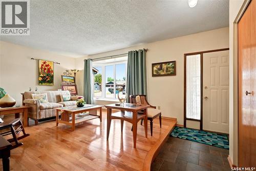 522 Delaronde Road, Saskatoon, SK - Indoor