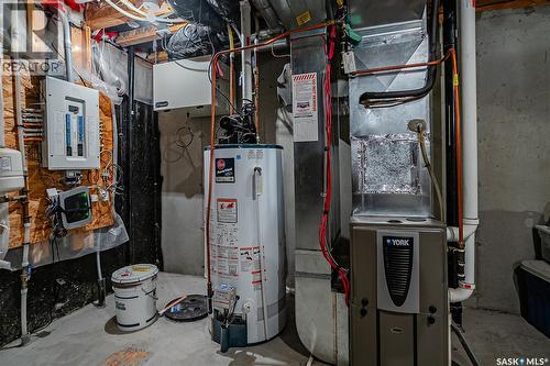 13 547 East Hampton Boulevard, Saskatoon, SK - Indoor Photo Showing Basement