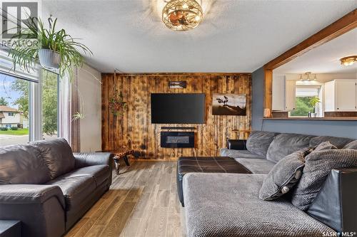 315 Caskey Drive, Melfort, SK - Indoor Photo Showing Living Room With Fireplace