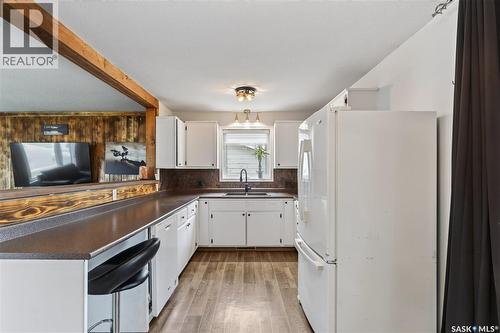 315 Caskey Drive, Melfort, SK - Indoor Photo Showing Kitchen