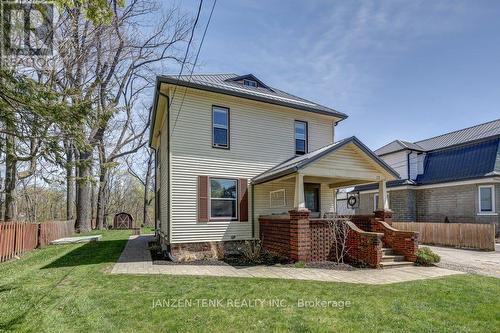 17 OAK STREET  Aylmer, ON N5H 1G3