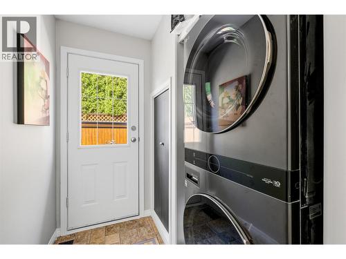 Side Entrance and Laundry Room - 2208 Mimosa Drive, West Kelowna, BC 