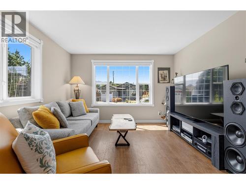 2208 Mimosa Drive, West Kelowna, BC 