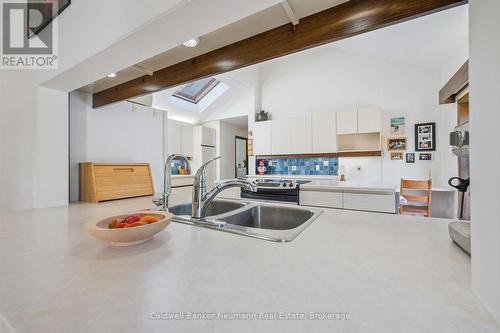 4676 Concession 11 Road, Puslinch, ON 