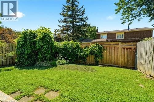 4 Eileen Street, Waterdown, ON - Outdoor