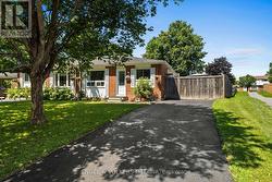 51 MORTON DRIVE  Ottawa, ON K2L 1W9