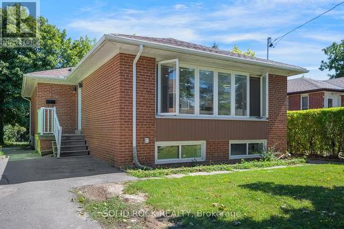 47 BRISCO STREET  Brampton, ON L6V 1X1