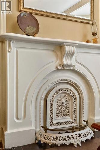 377 Hess Street S, Hamilton, ON - Indoor